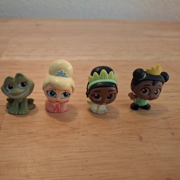 Disney Doorables Lot of 5 From Princess and the Frog - Picture 2 of 2